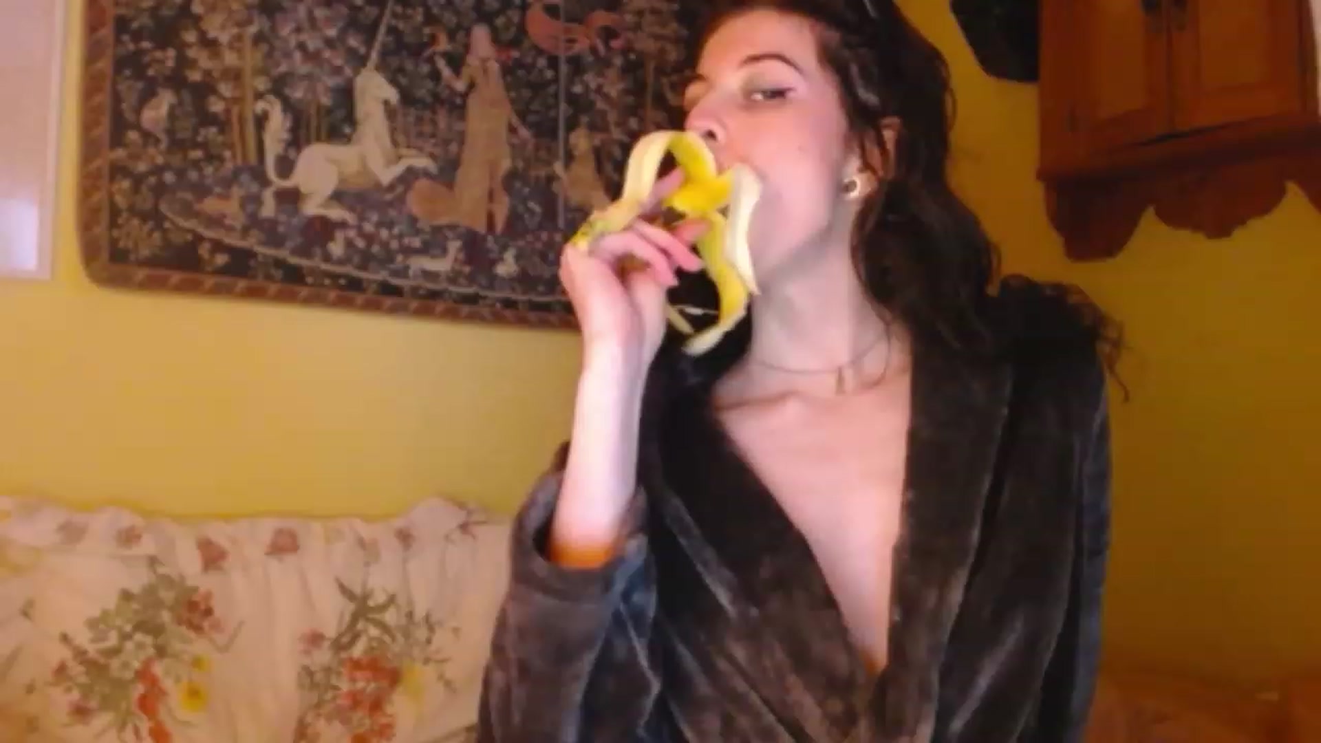 Gallery image thumbnail from viola__'s myfreecams stream on, 01/26/2023, 17:07 image 17 of 20