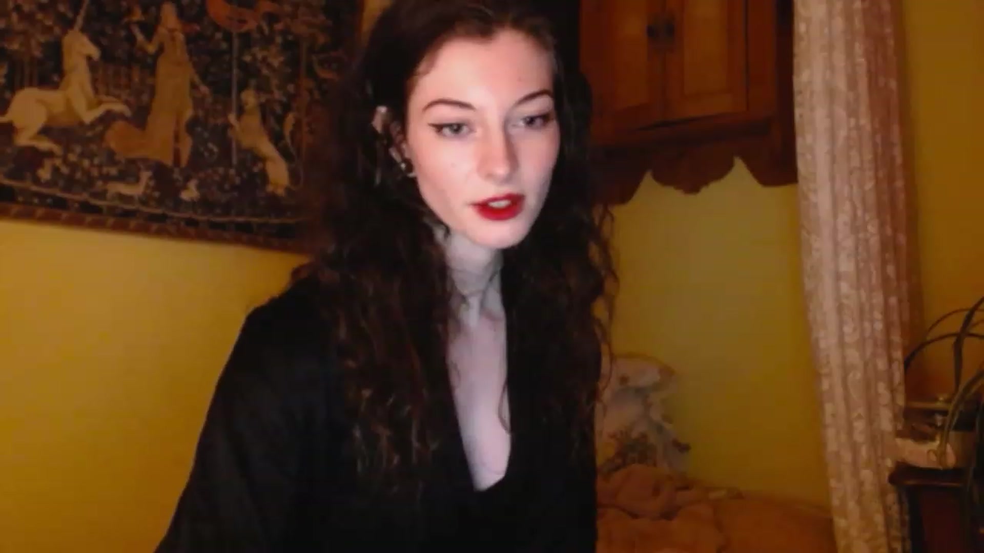 Gallery image thumbnail from viola__'s myfreecams stream on, 01/27/2023, 19:23 image 18 of 20