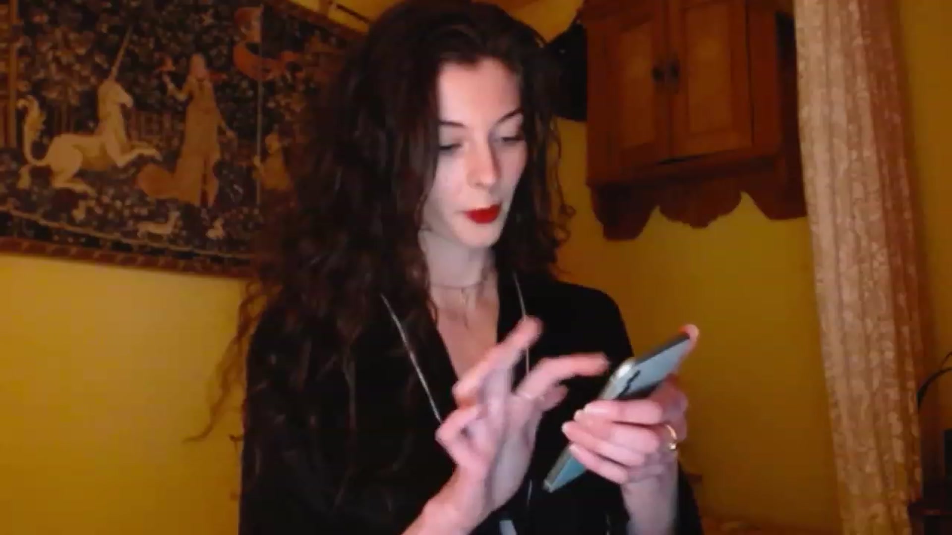 Gallery image thumbnail from viola__'s myfreecams stream on, 01/27/2023, 19:23 image 4 of 20