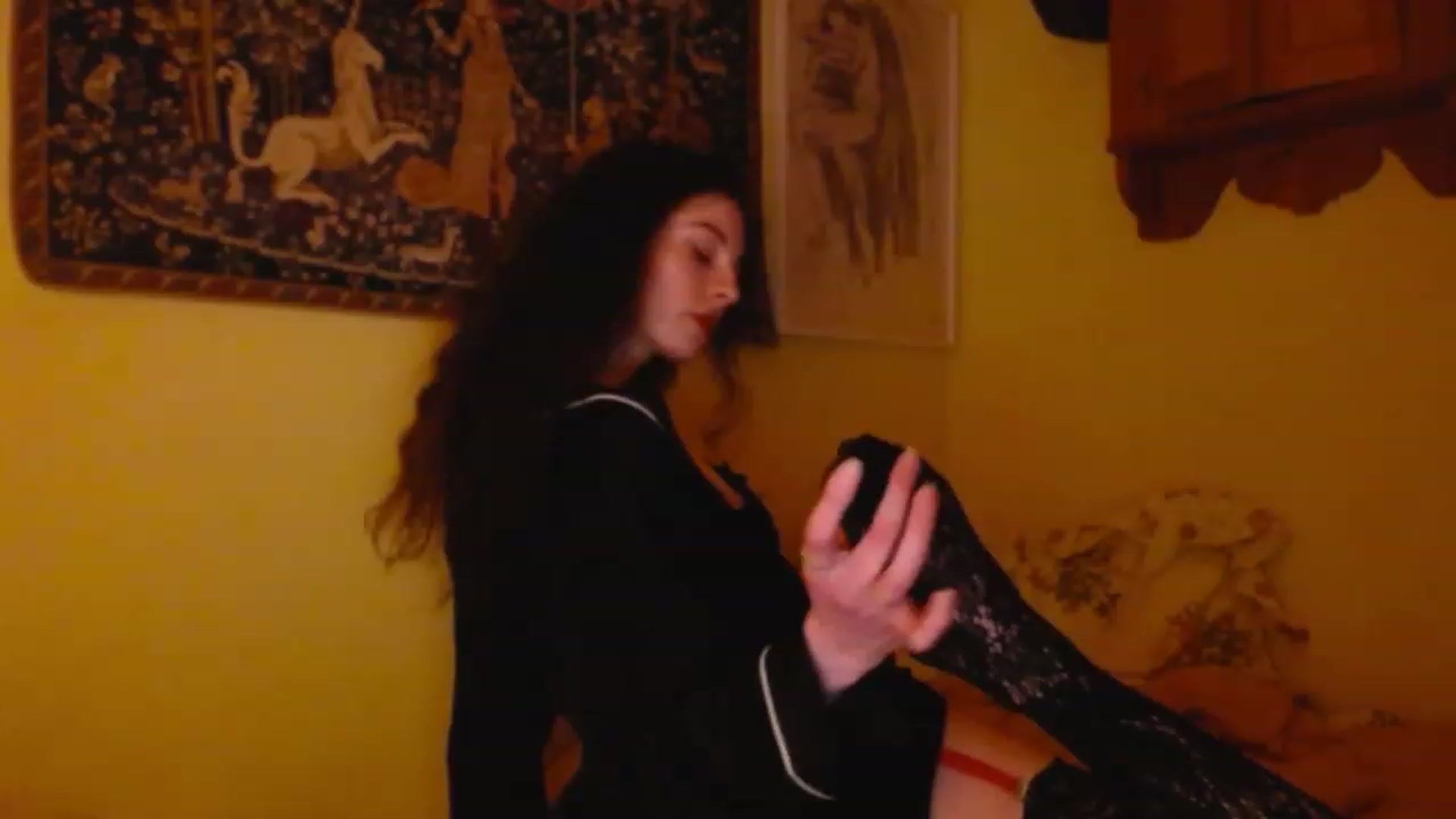Gallery image thumbnail from viola__'s myfreecams stream on, 01/27/2023, 22:35 image 3 of 20