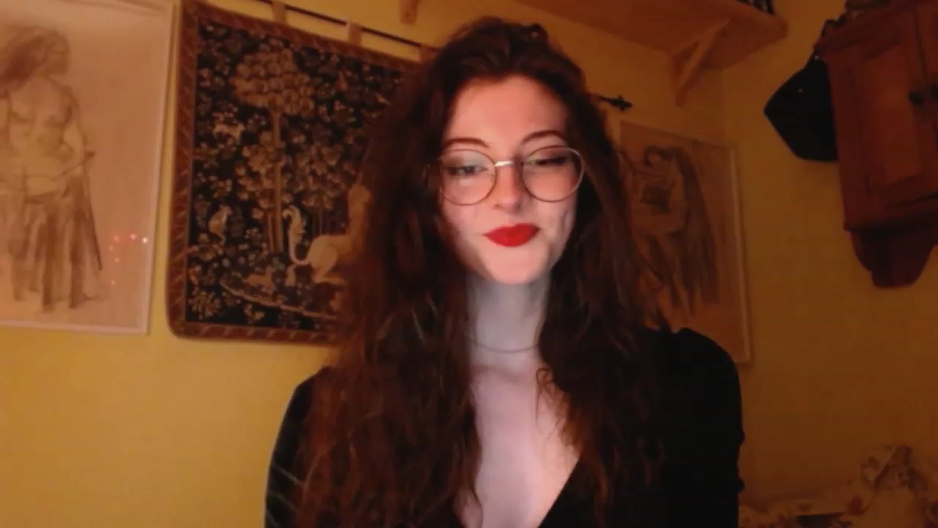 Gallery image thumbnail from viola__'s myfreecams stream on, 01/31/2023, 22:35 image 3 of 20