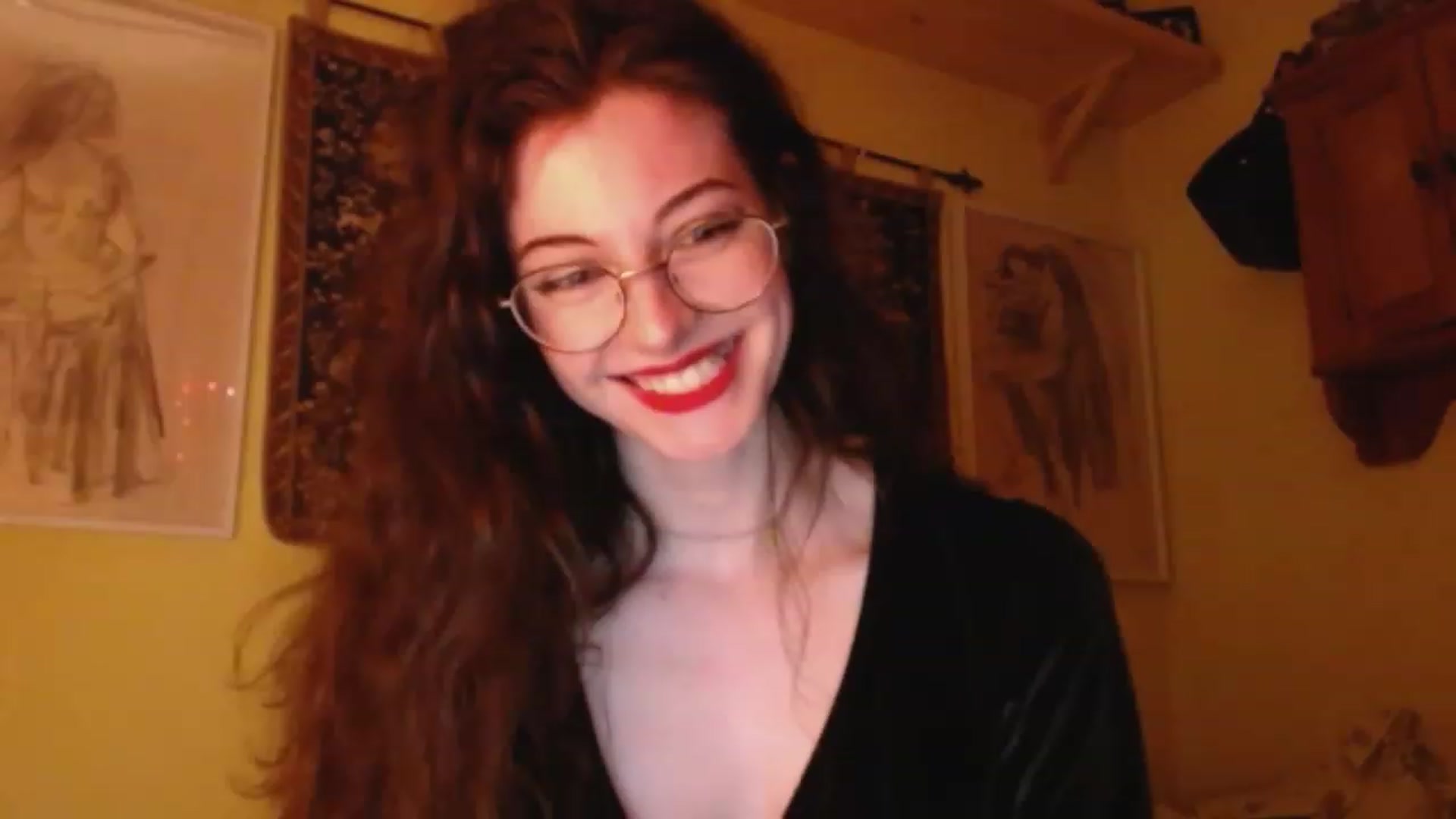 Gallery image thumbnail from viola__'s myfreecams stream on, 01/31/2023, 22:35 image 4 of 20