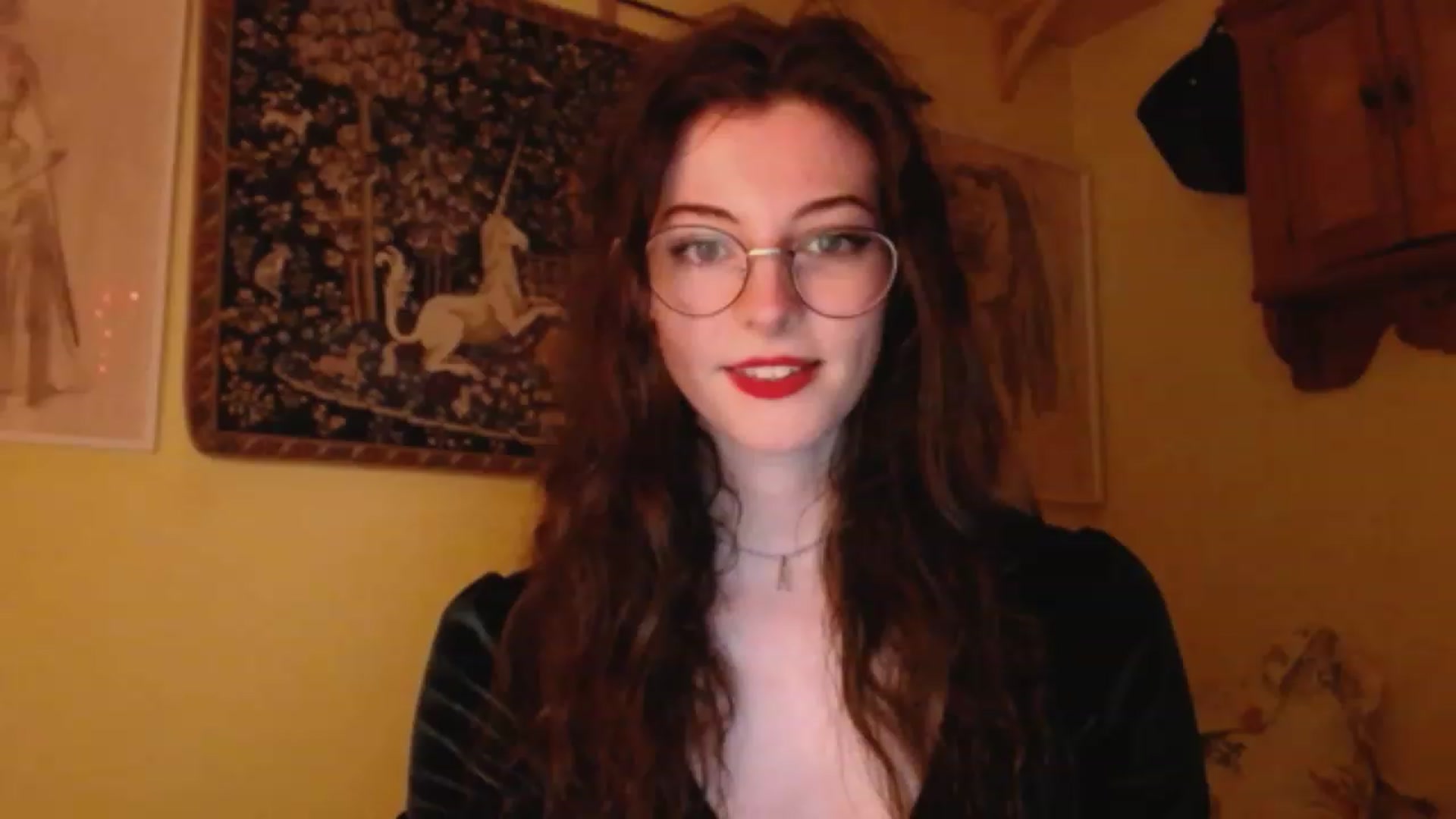 Gallery image thumbnail from viola__'s myfreecams stream on, 01/31/2023, 22:35 image 16 of 20