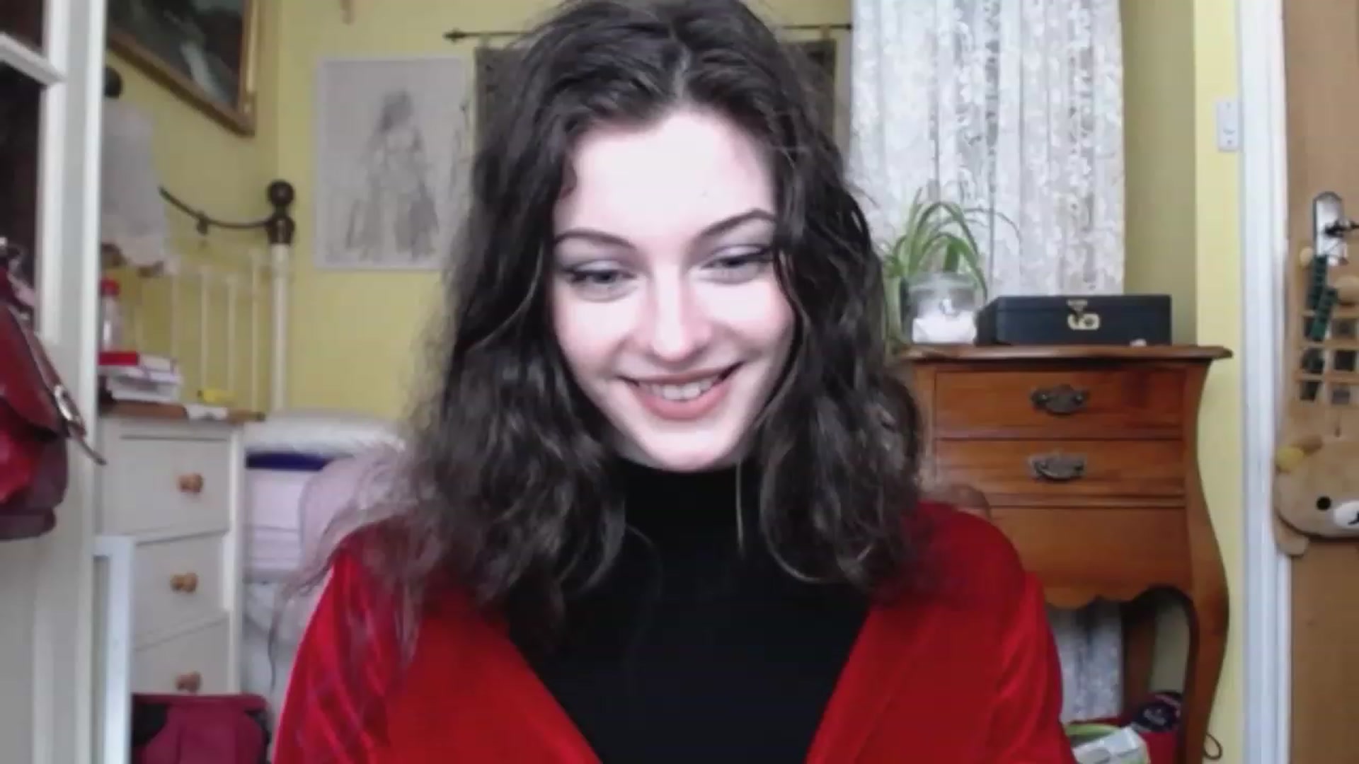 Gallery image thumbnail from viola__'s myfreecams stream on, 02/02/2023, 16:05 image 5 of 20