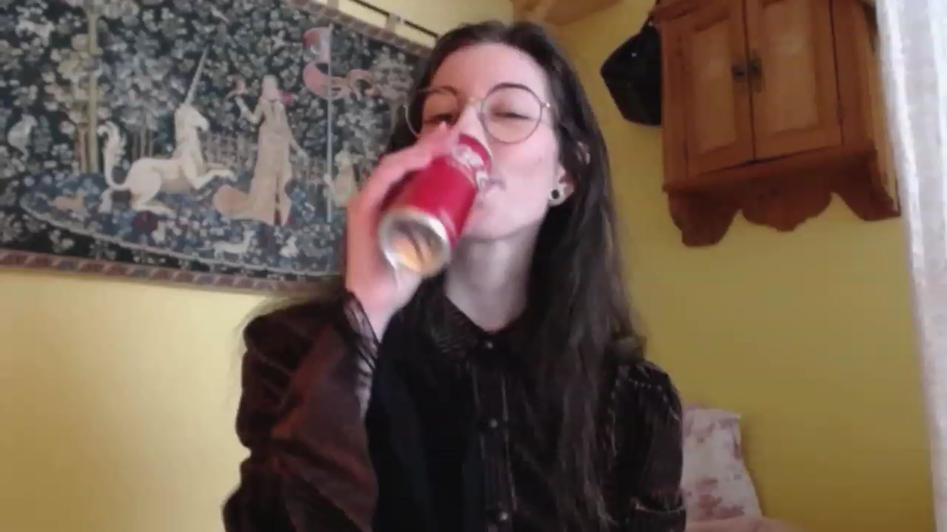 Gallery image thumbnail from viola__'s myfreecams stream on, 02/03/2023, 14:37 image 16 of 20