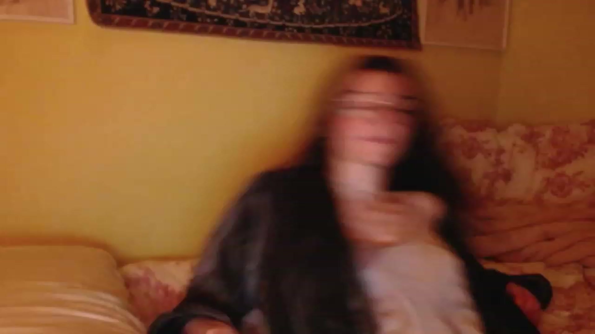 Gallery image thumbnail from viola__'s myfreecams stream on, 02/03/2023, 18:14 image 16 of 20