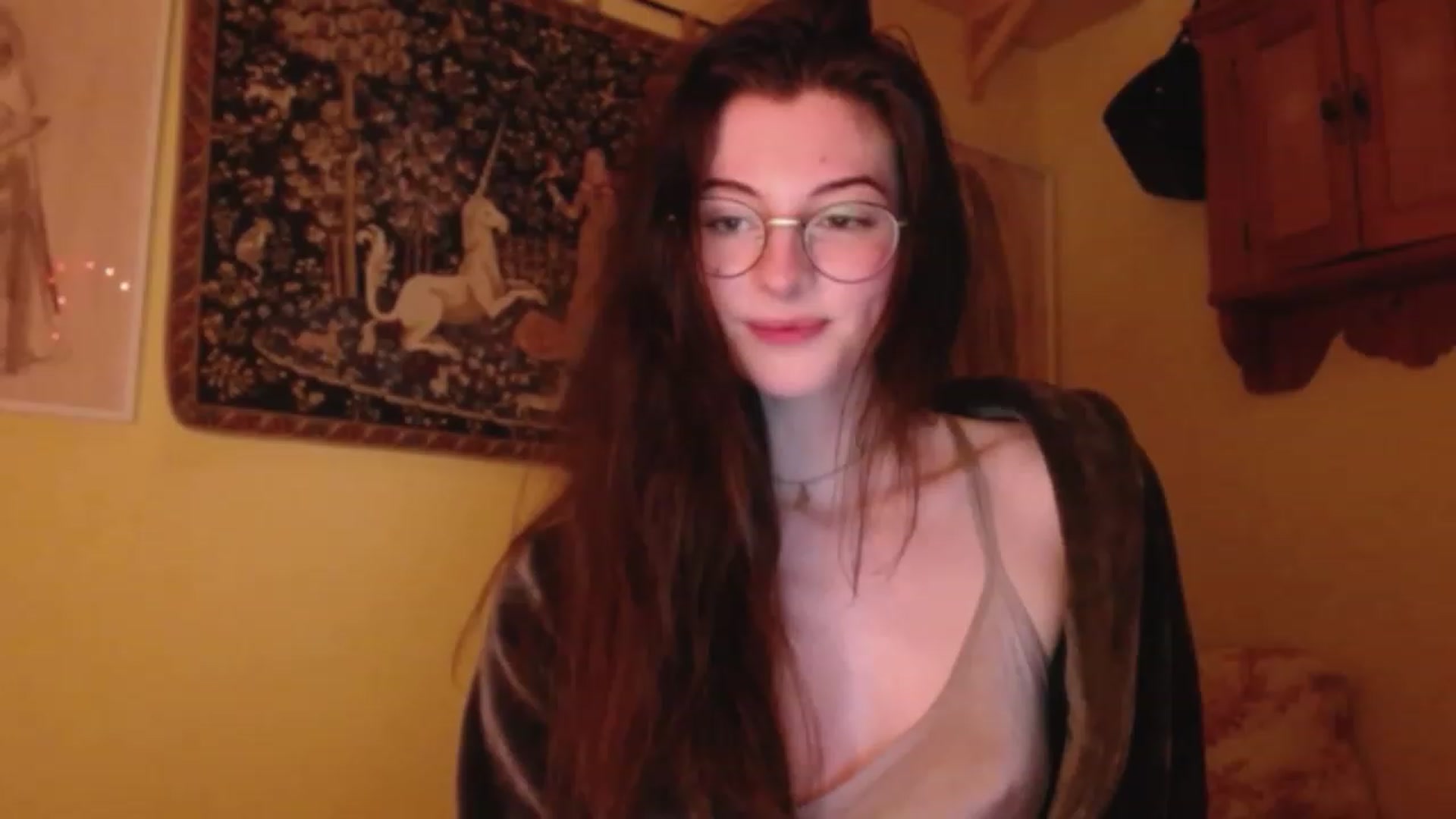Gallery image thumbnail from viola__'s myfreecams stream on, 02/03/2023, 18:14 image 6 of 20