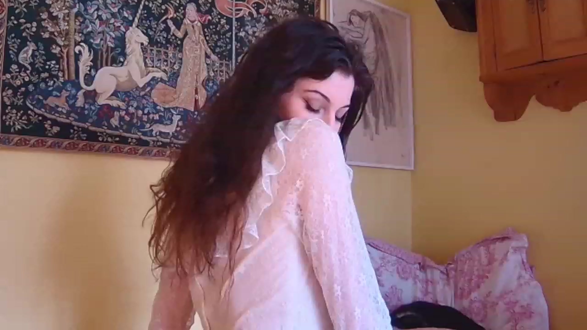 Gallery image thumbnail from viola__'s myfreecams stream on, 02/09/2023, 14:29 image 13 of 20