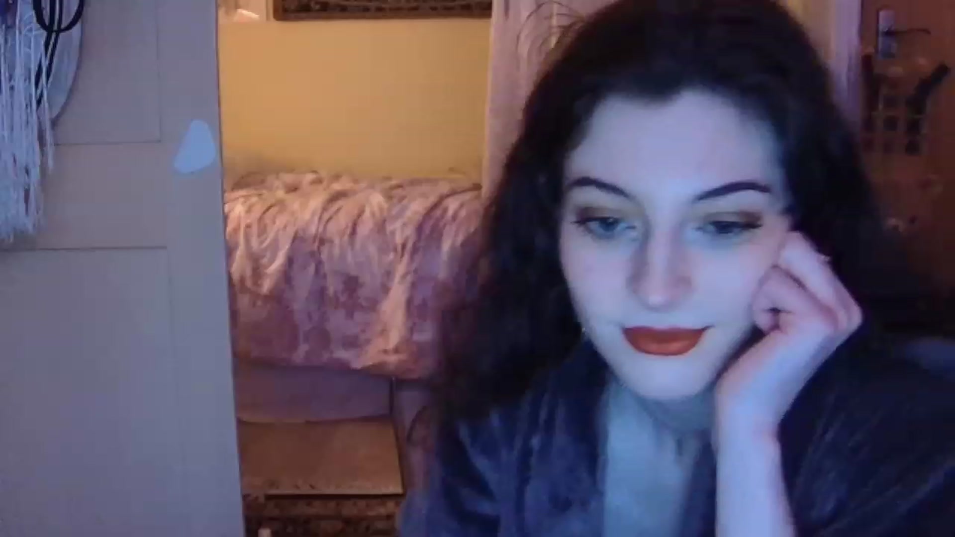 Gallery image thumbnail from viola__'s myfreecams stream on, 02/10/2023, 17:49 image 7 of 20
