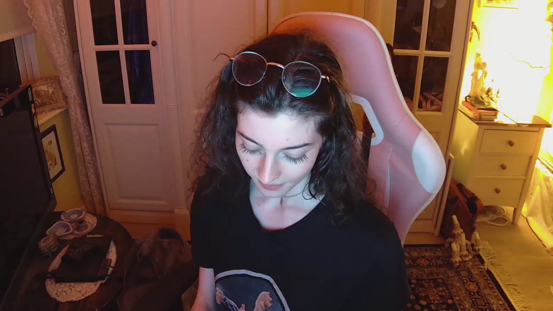 Gallery image thumbnail from viola__'s myfreecams stream on, 02/15/2023, 23:23 image 10 of 20