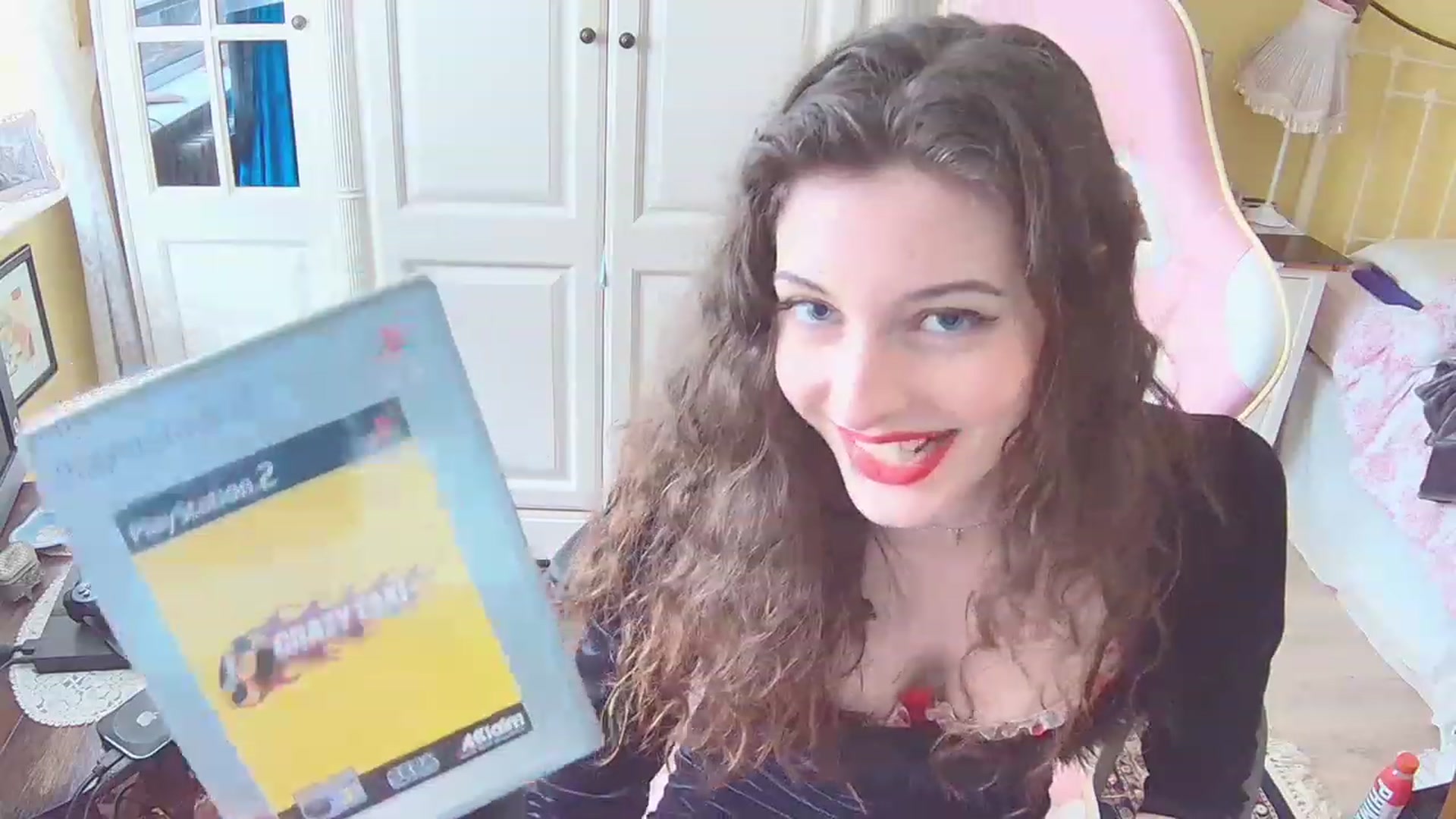 Gallery image thumbnail from viola__'s myfreecams stream on, 02/17/2023, 15:14 image 11 of 20