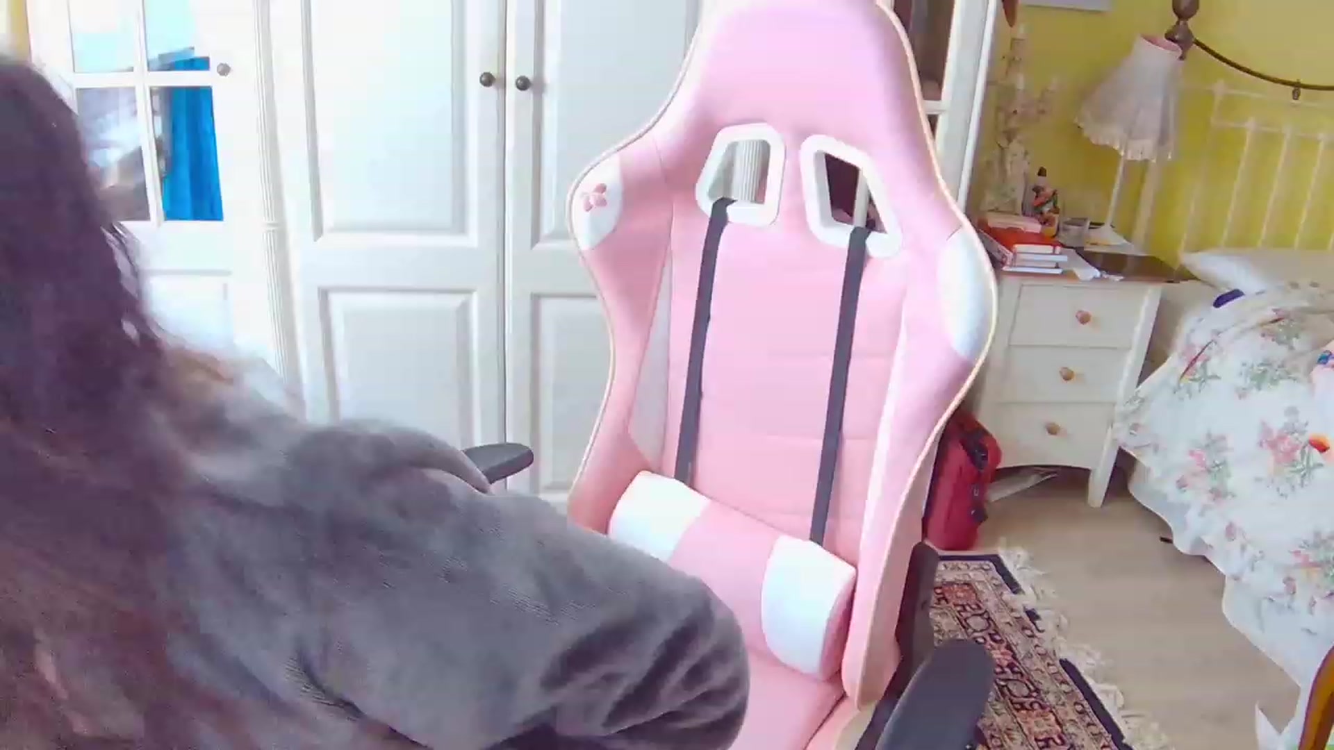 Gallery image thumbnail from viola__'s myfreecams stream on, 02/22/2023, 12:45 image 5 of 20