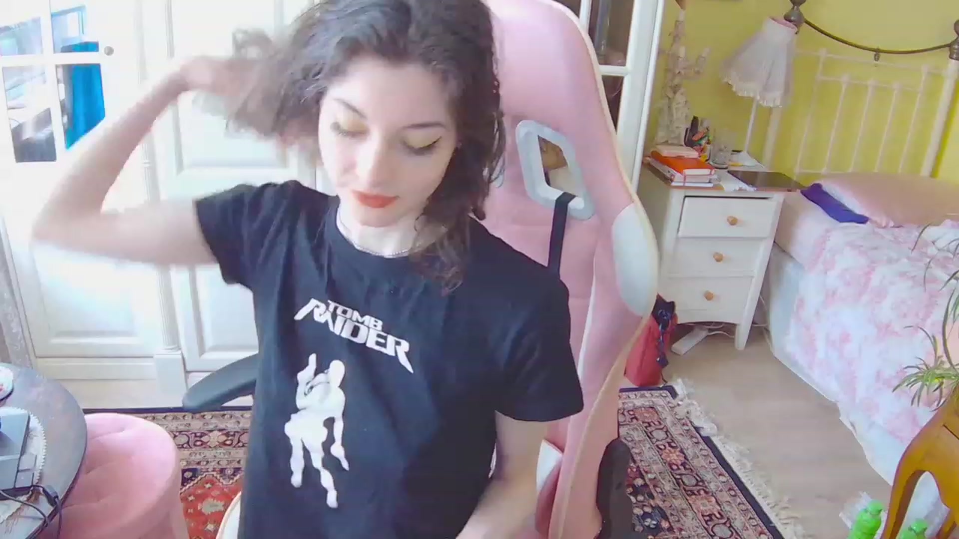Gallery image thumbnail from viola__'s myfreecams stream on, 02/24/2023, 16:14 image 1 of 20