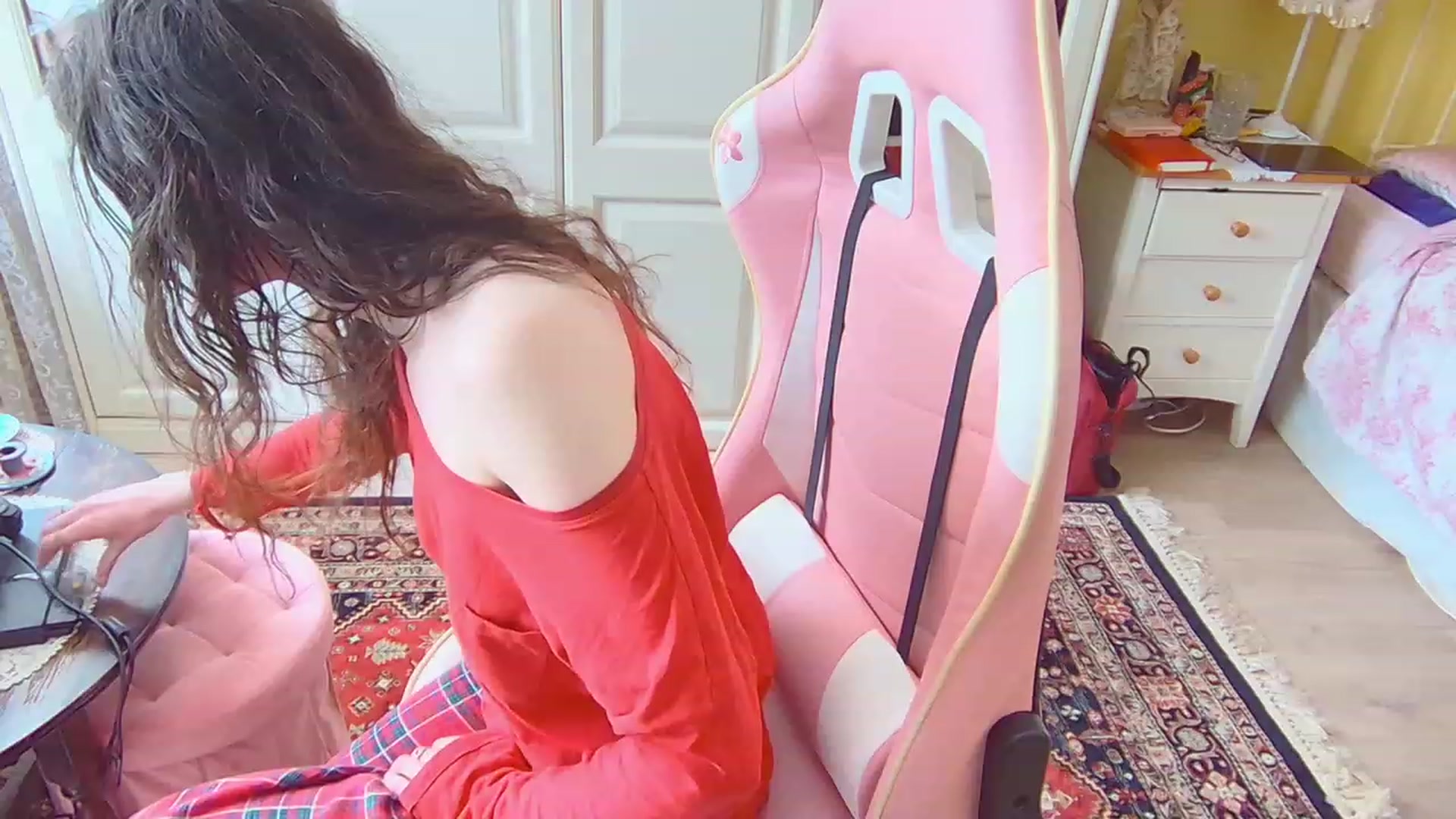 Gallery image thumbnail from viola__'s myfreecams stream on, 03/01/2023, 14:24 image 10 of 20