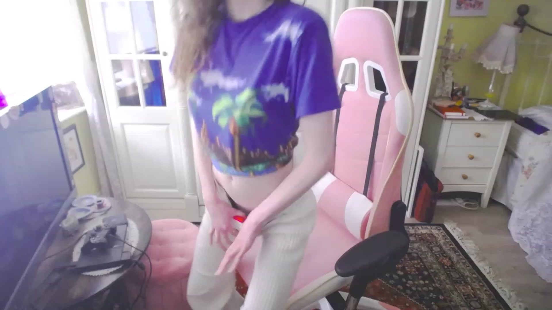 Gallery image thumbnail from viola__'s myfreecams stream on, 03/16/2023, 16:32 image 15 of 20