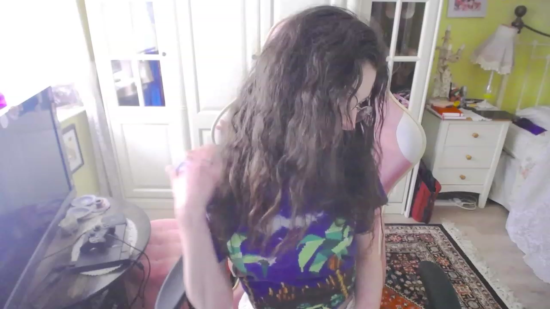Gallery image thumbnail from viola__'s myfreecams stream on, 03/16/2023, 16:32 image 4 of 20