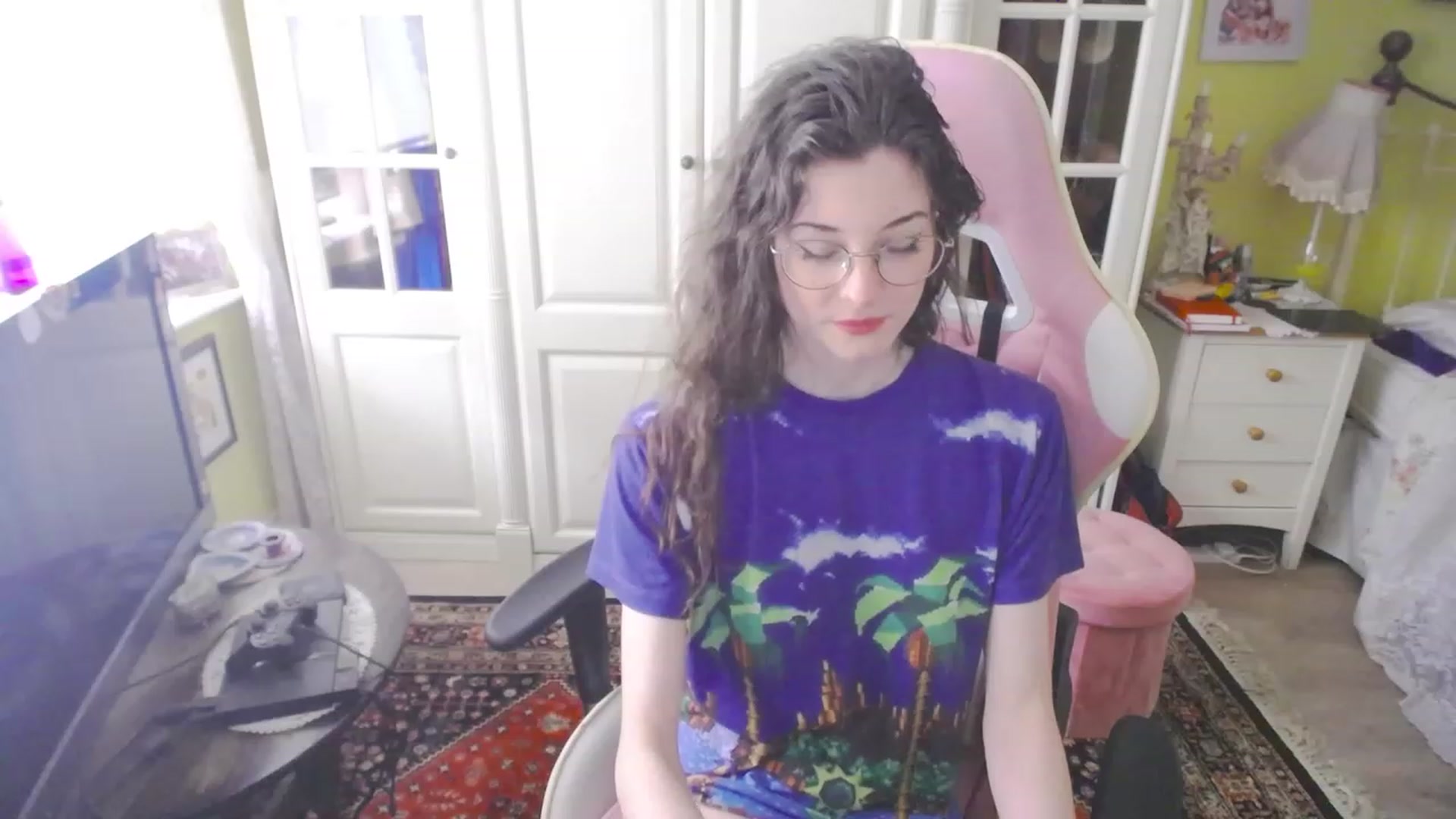 Gallery image thumbnail from viola__'s myfreecams stream on, 03/16/2023, 17:51 image 13 of 20
