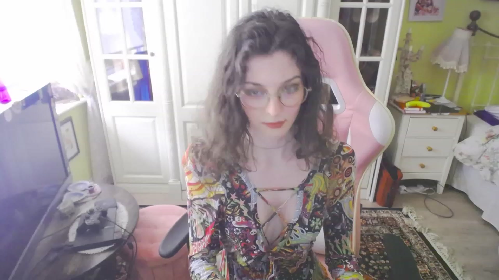 Gallery image thumbnail from viola__'s myfreecams stream on, 03/17/2023, 16:39 image 1 of 20