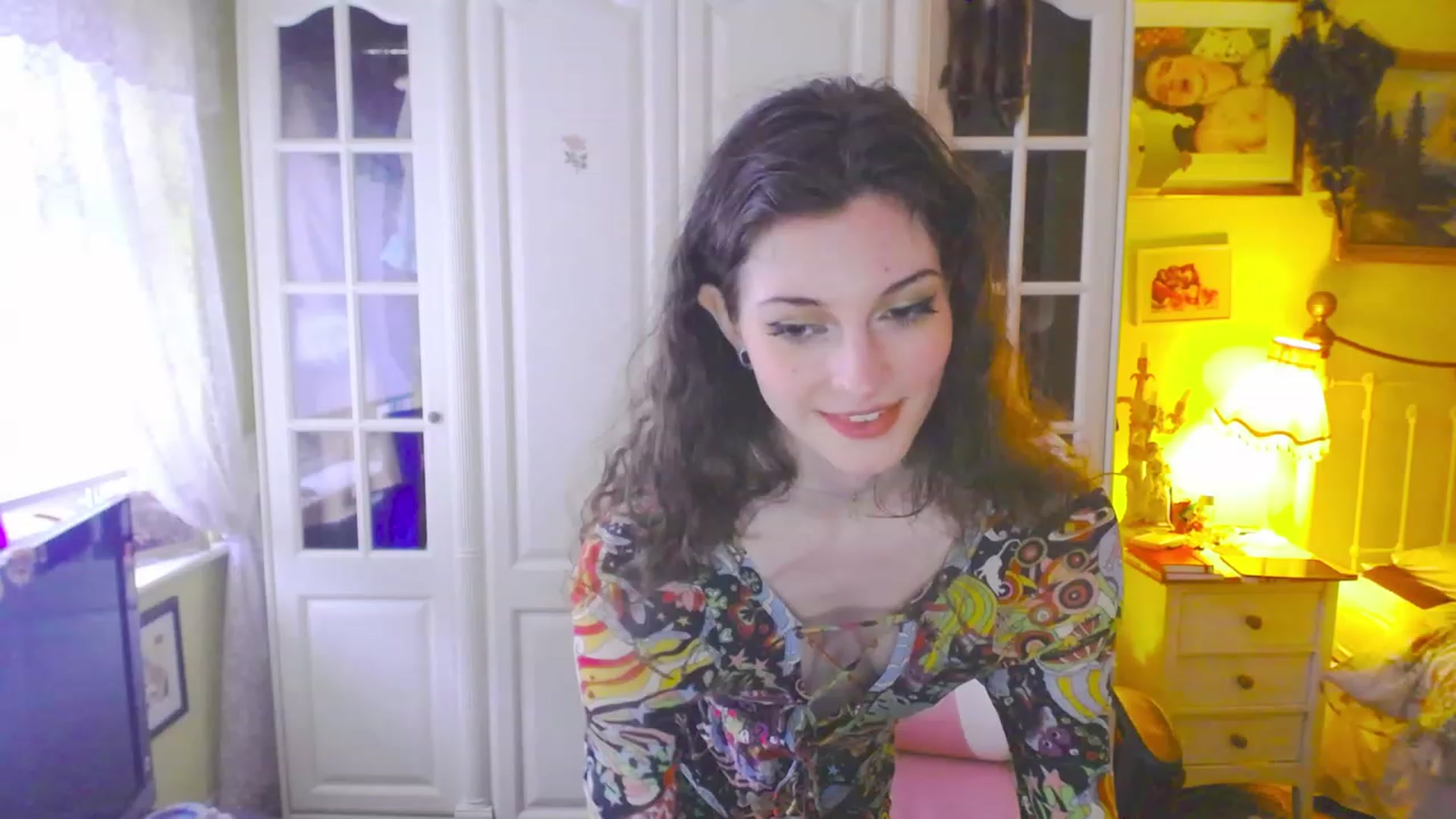 Gallery image thumbnail from viola__'s myfreecams stream on, 03/17/2023, 18:31 image 8 of 20