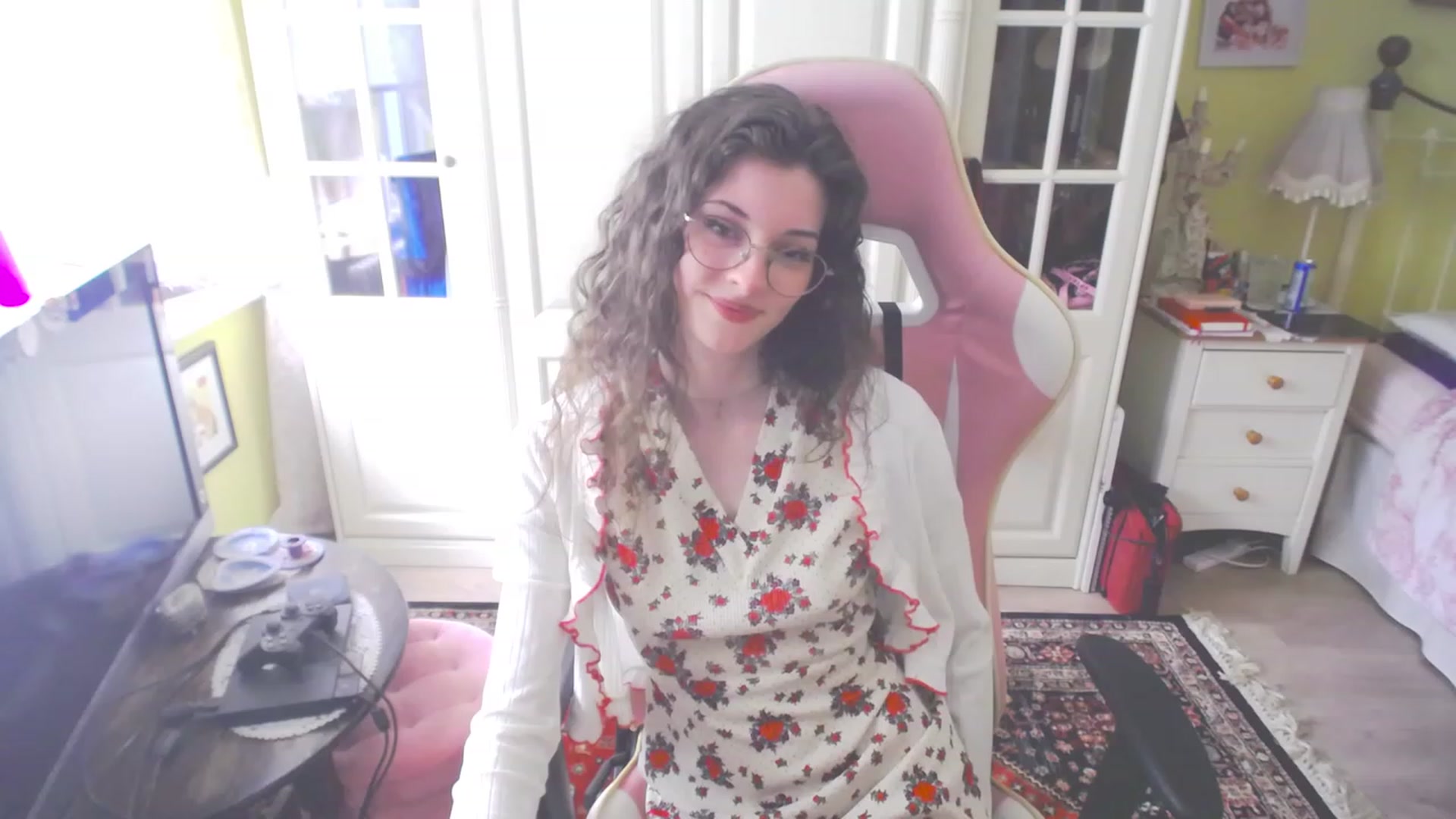 Gallery image thumbnail from viola__'s myfreecams stream on, 03/23/2023, 17:43 image 20 of 20