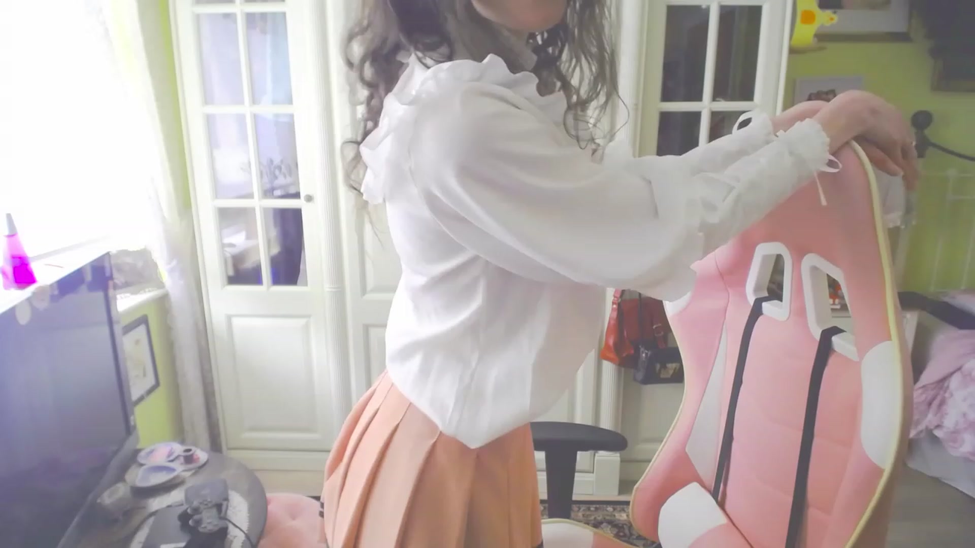 Gallery image thumbnail from viola__'s myfreecams stream on, 04/12/2023, 15:40 image 11 of 20