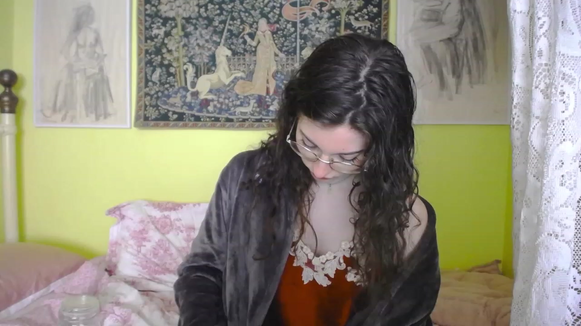 Gallery image thumbnail from viola__'s myfreecams stream on, 04/19/2023, 14:29 image 19 of 20