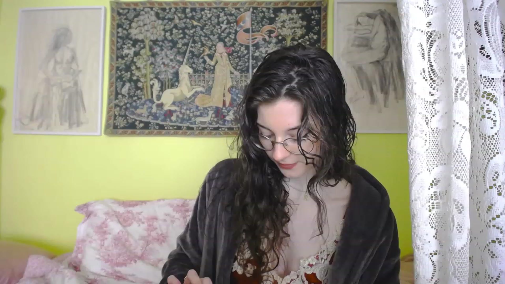 Gallery image thumbnail from viola__'s myfreecams stream on, 04/19/2023, 14:29 image 6 of 20