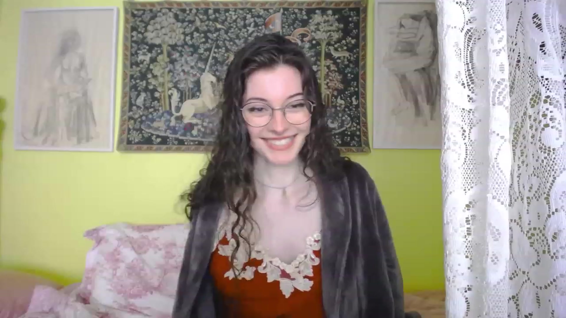 Gallery image thumbnail from viola__'s myfreecams stream on, 04/19/2023, 14:29 image 8 of 20