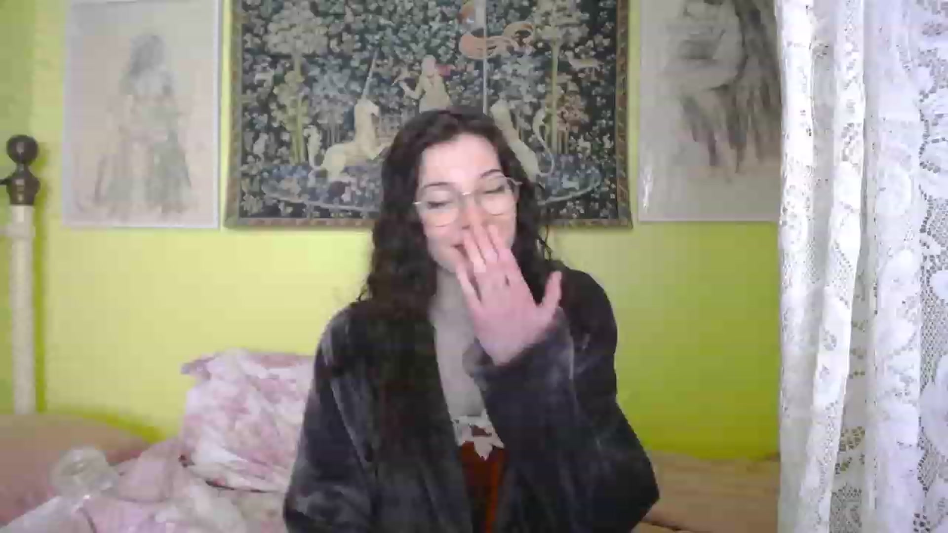 Gallery image thumbnail from viola__'s myfreecams stream on, 04/19/2023, 15:06 image 16 of 20
