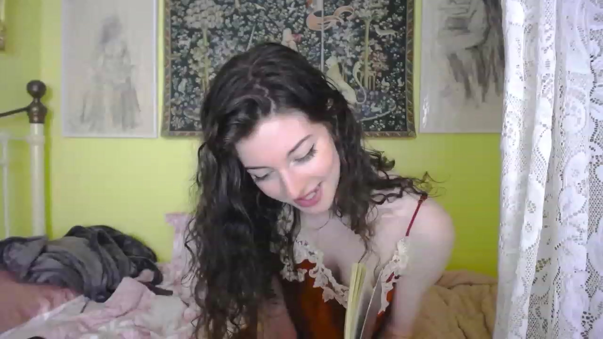 Gallery image thumbnail from viola__'s myfreecams stream on, 04/19/2023, 15:48 image 9 of 20