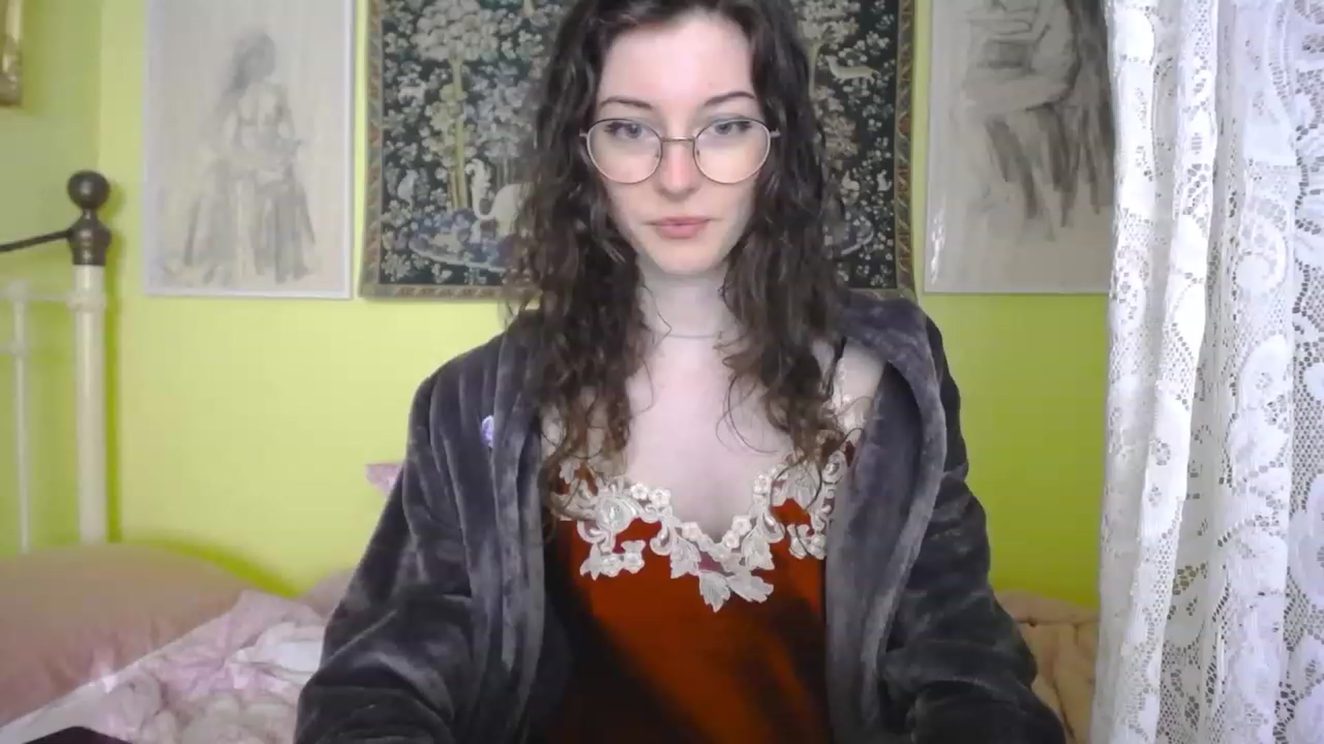 Gallery image thumbnail from viola__'s myfreecams stream on, 04/19/2023, 15:48 image 17 of 20