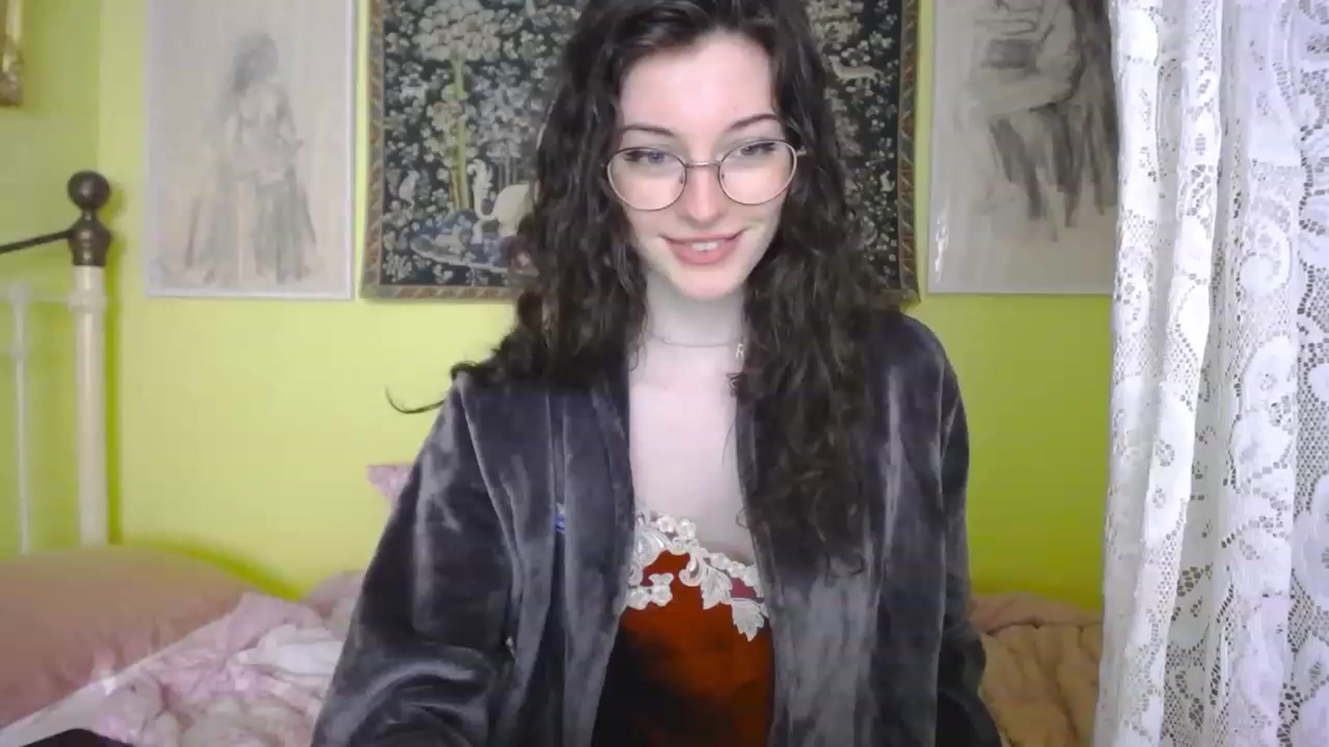 Gallery image thumbnail from viola__'s myfreecams stream on, 04/19/2023, 15:48 image 19 of 20