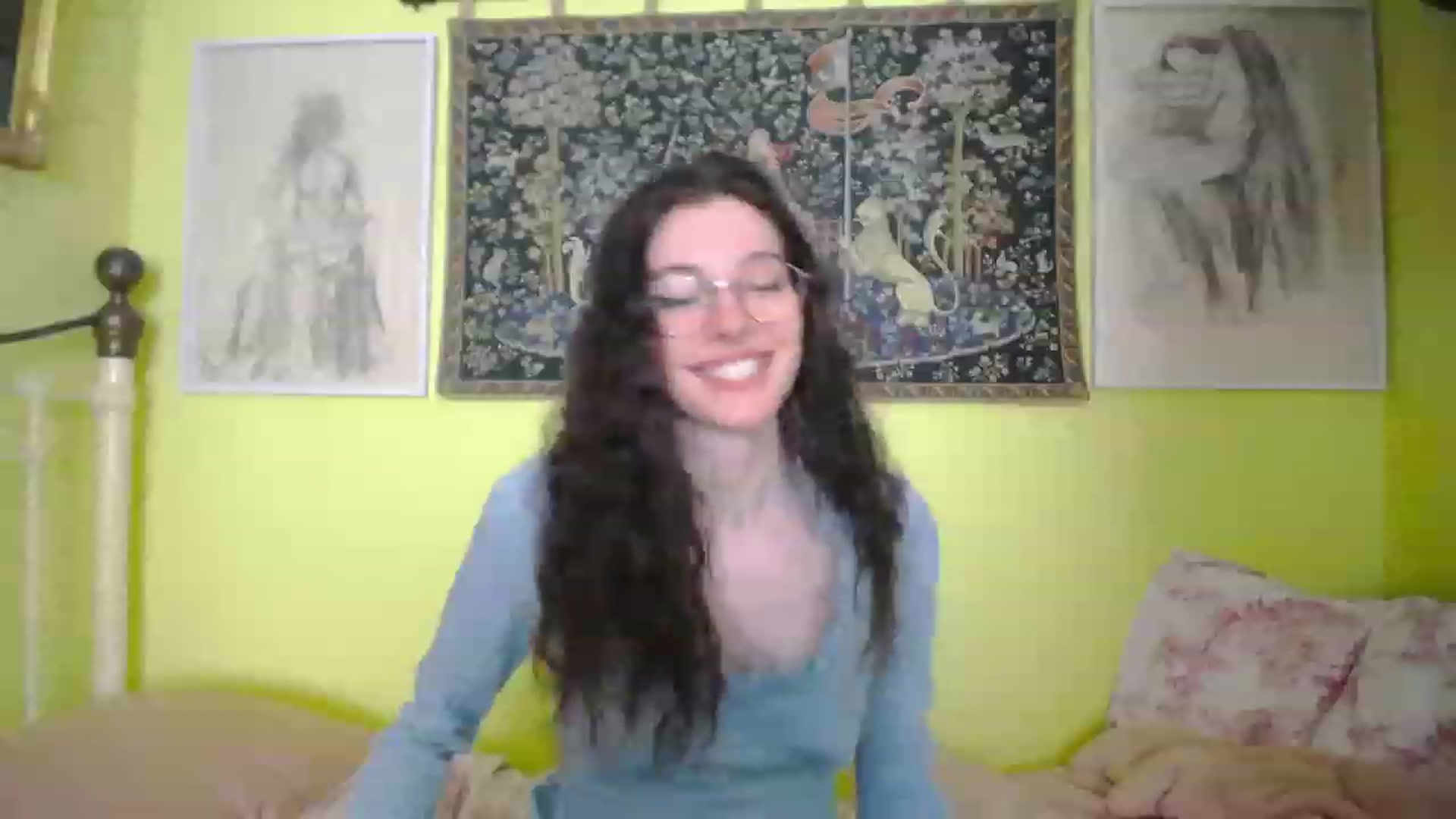 Gallery image thumbnail from viola__'s myfreecams stream on, 04/20/2023, 17:00 image 7 of 20