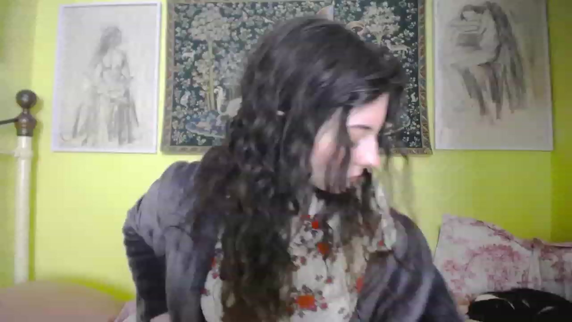 Gallery image thumbnail from viola__'s myfreecams stream on, 04/21/2023, 15:41 image 1 of 20