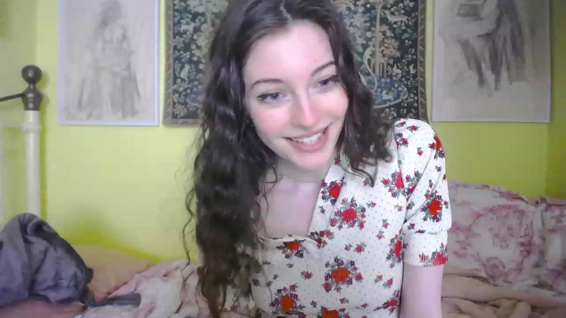 Gallery image thumbnail from viola__'s myfreecams stream on, 04/21/2023, 15:41 image 15 of 20