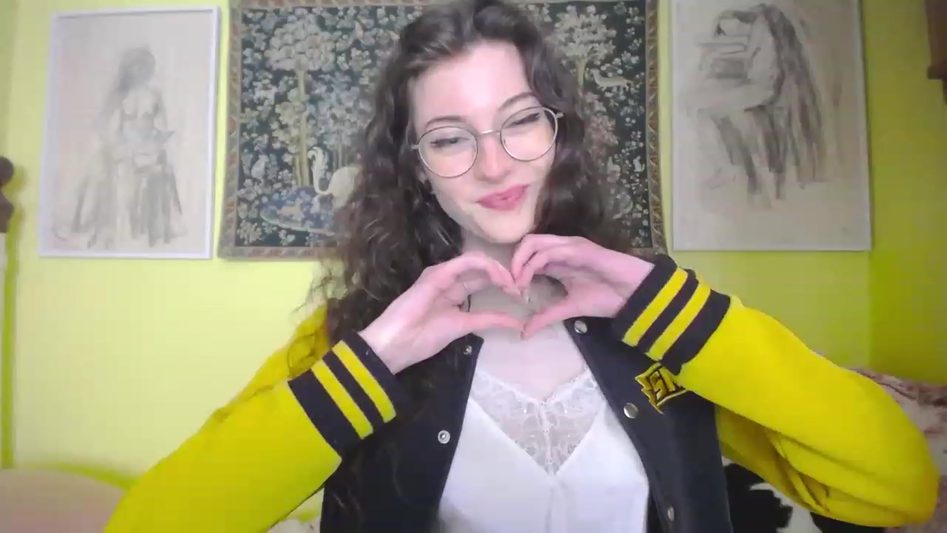 Gallery image thumbnail from viola__'s myfreecams stream on, 04/26/2023, 15:17 image 8 of 20