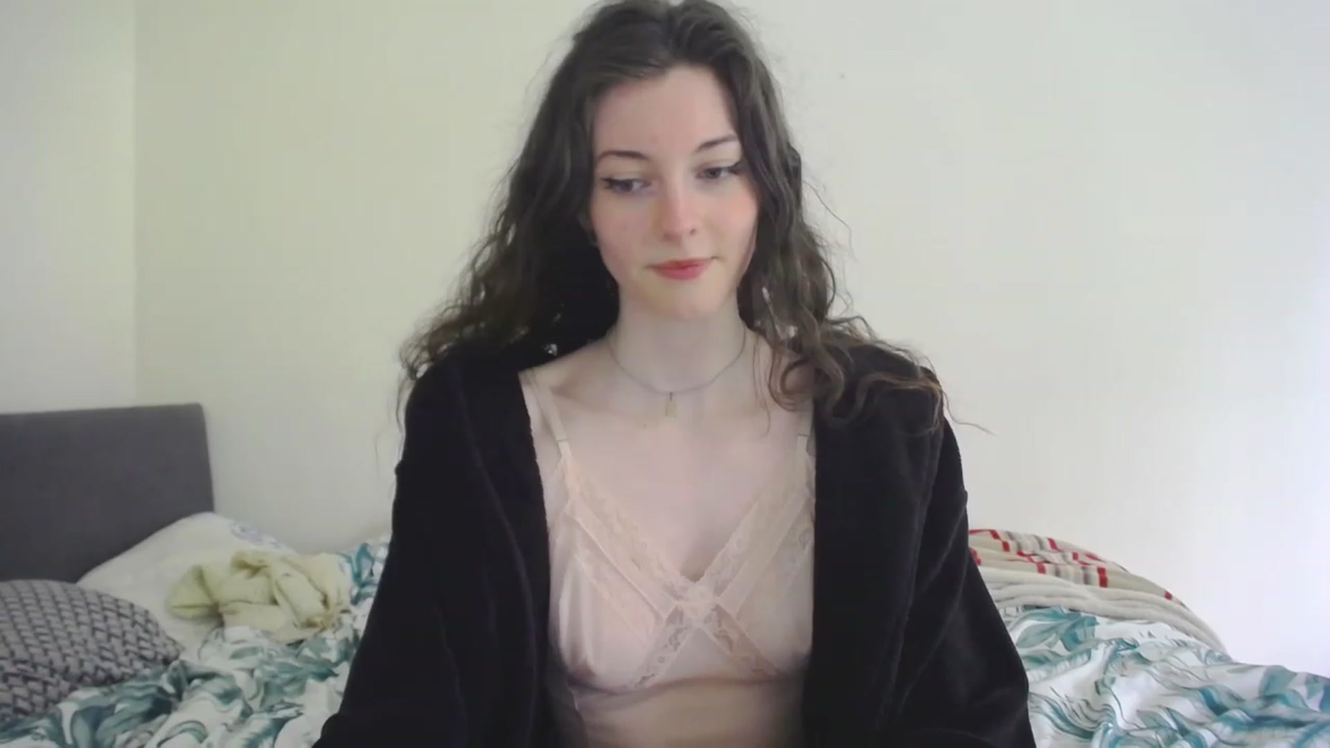 Gallery image thumbnail from viola__'s myfreecams stream on, 04/27/2023, 17:17 image 8 of 20