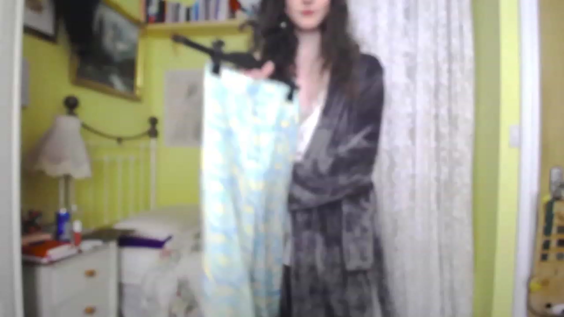 Gallery image thumbnail from viola__'s myfreecams stream on, 05/03/2023, 14:56 image 8 of 20