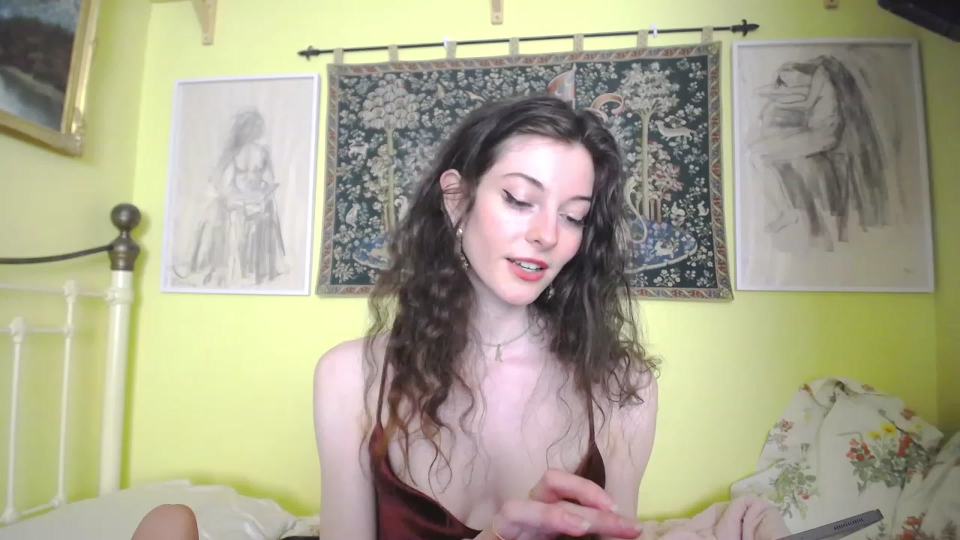 Gallery image thumbnail from viola__'s myfreecams stream on, 05/03/2023, 15:49 image 10 of 20