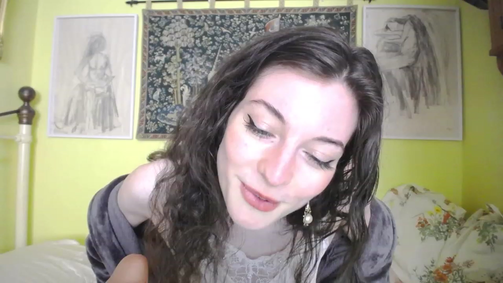 Gallery image thumbnail from viola__'s myfreecams stream on, 05/03/2023, 17:10 image 15 of 20