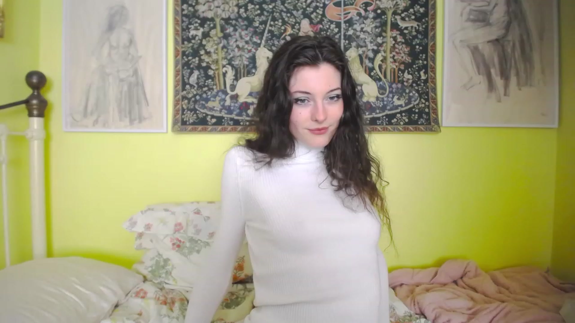 Gallery image thumbnail from viola__'s myfreecams stream on, 05/05/2023, 16:23 image 11 of 20