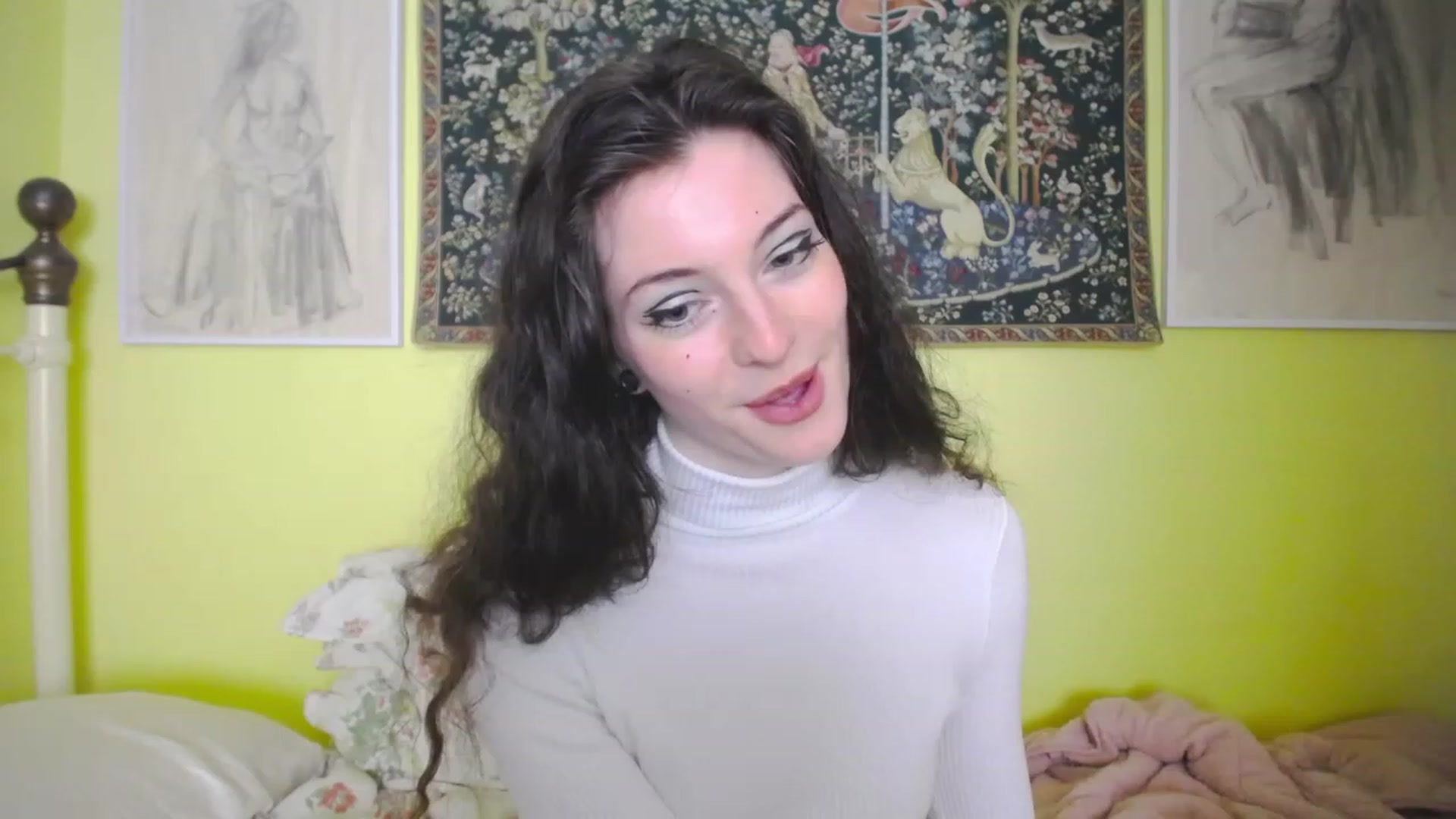 Gallery image thumbnail from viola__'s myfreecams stream on, 05/05/2023, 16:23 image 2 of 20