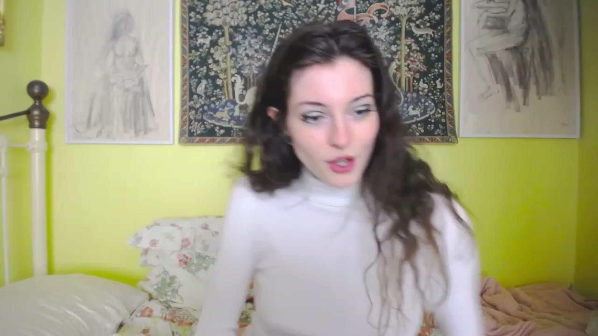 Gallery image thumbnail from viola__'s myfreecams stream on, 05/05/2023, 16:23 image 7 of 20