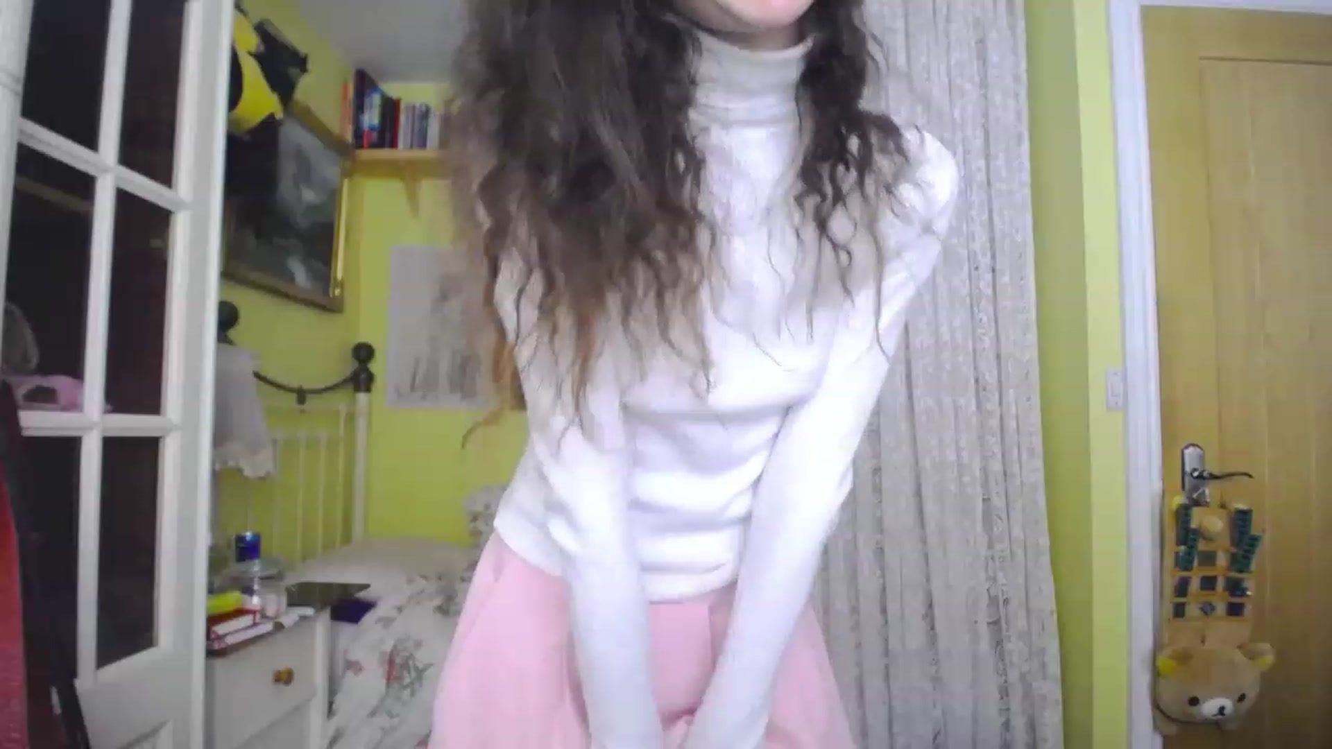 Gallery image thumbnail from viola__'s myfreecams stream on, 05/05/2023, 16:57 image 20 of 20