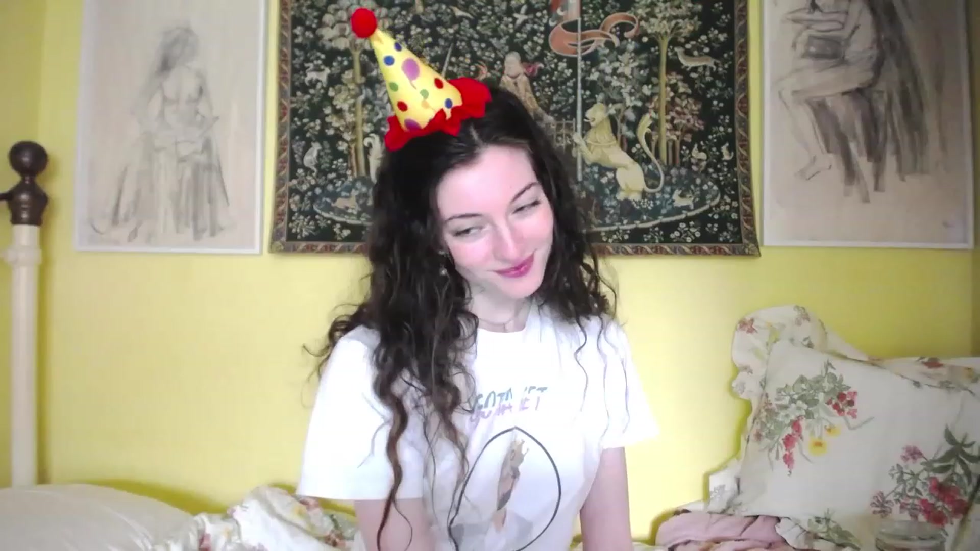 Gallery image thumbnail from viola__'s myfreecams stream on, 05/09/2023, 14:08 image 14 of 20