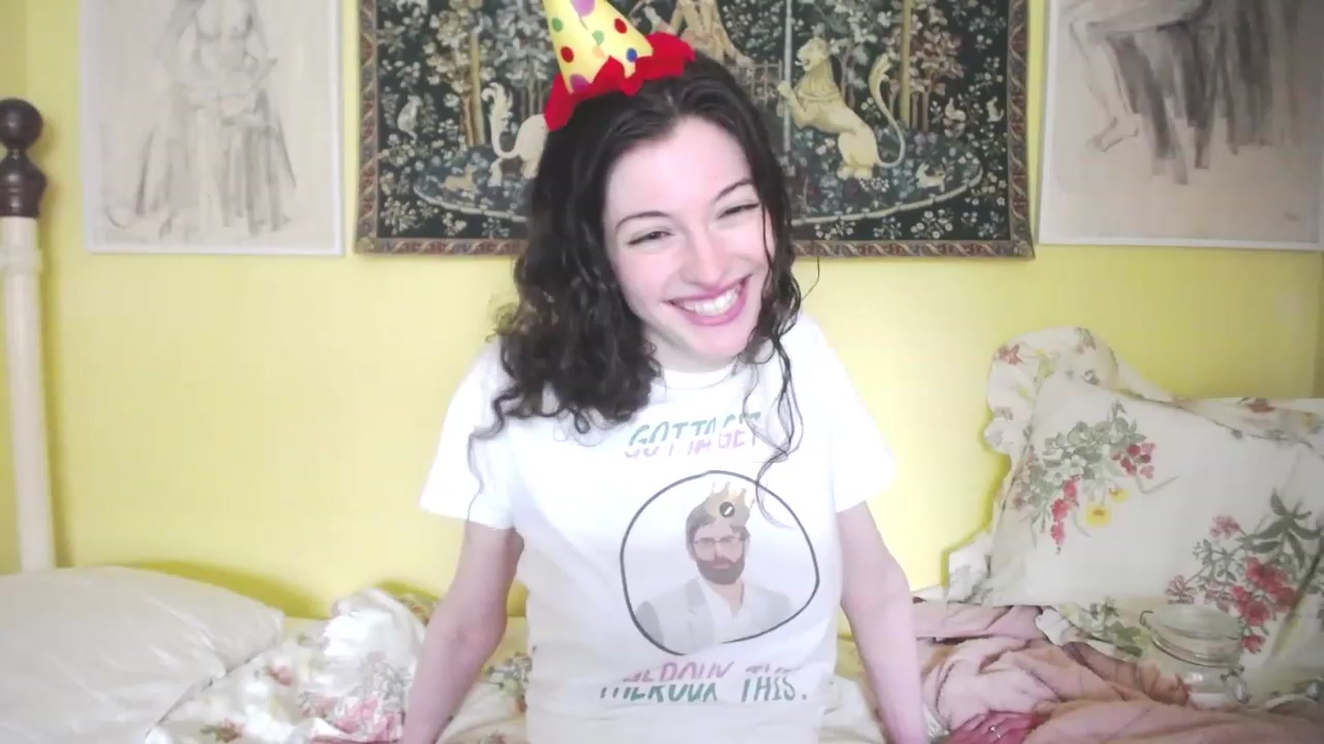 Gallery image thumbnail from viola__'s myfreecams stream on, 05/09/2023, 14:58 image 10 of 20