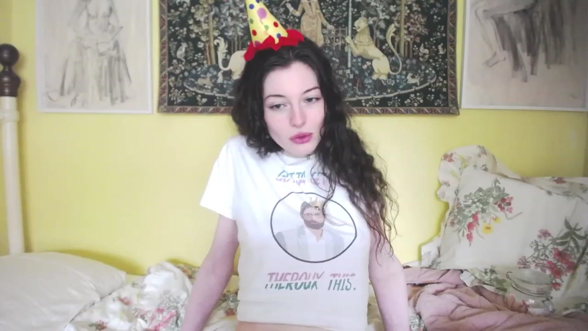 Gallery image thumbnail from viola__'s myfreecams stream on, 05/09/2023, 14:58 image 11 of 20