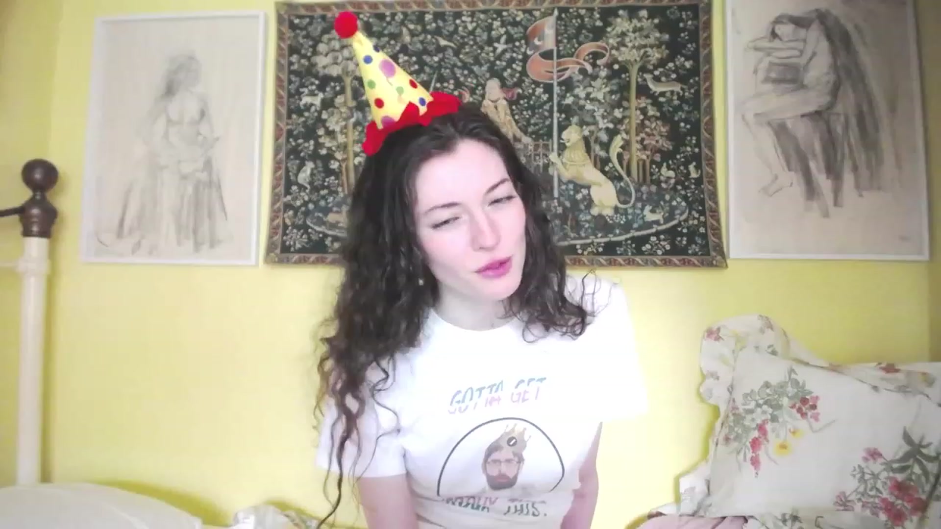 Gallery image thumbnail from viola__'s myfreecams stream on, 05/09/2023, 14:58 image 1 of 20