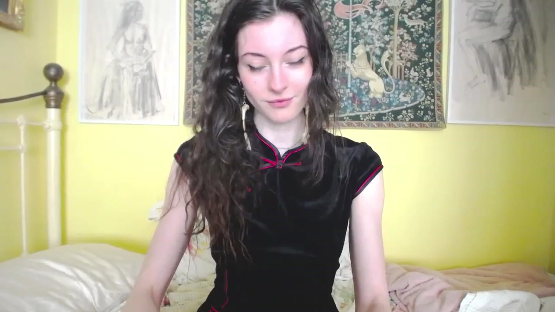 Gallery image thumbnail from viola__'s myfreecams stream on, 05/11/2023, 13:52 image 19 of 20