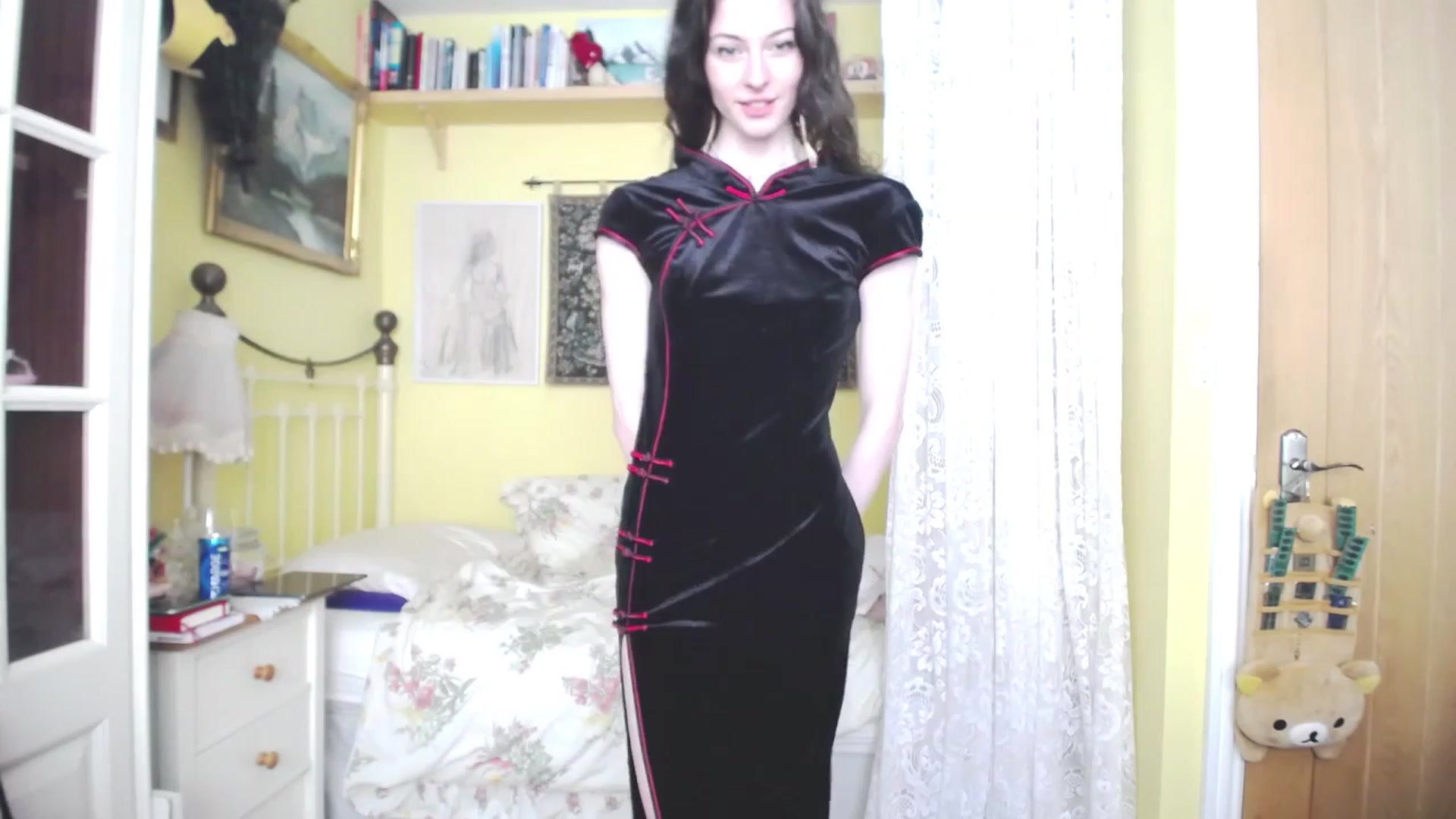 Gallery image thumbnail from viola__'s myfreecams stream on, 05/11/2023, 13:52 image 11 of 20